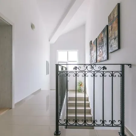 Hedon-stone Appartamento *