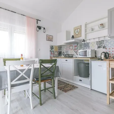 Hedon-stone Appartamento Starigrad Paklenica