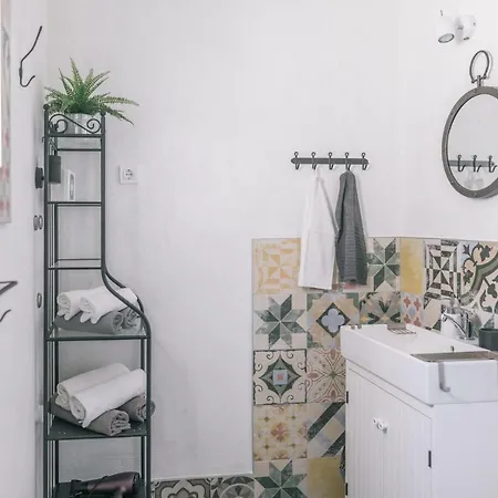 Hedon-stone Appartement *