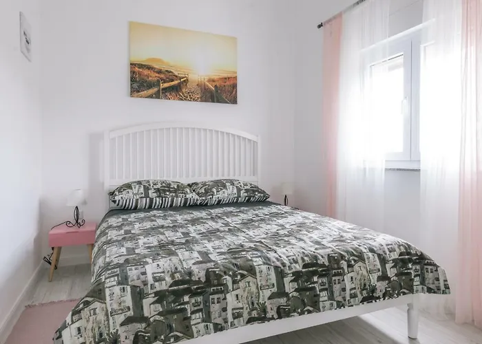 Hedon-stone Apartment