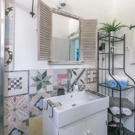 Hedon-stone Apartment Starigrad Paklenica