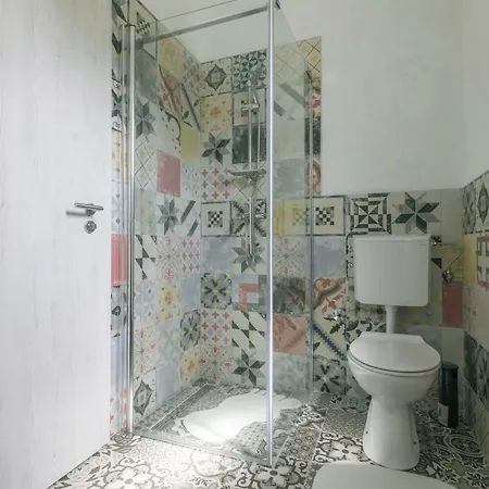 Hedon-stone Apartment Starigrad Paklenica