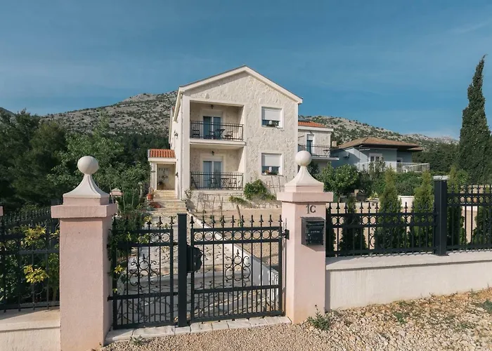 Apartman Hedon-stone Starigrad Paklenica