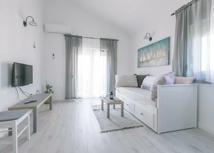 Hedon-stone Starigrad Paklenica